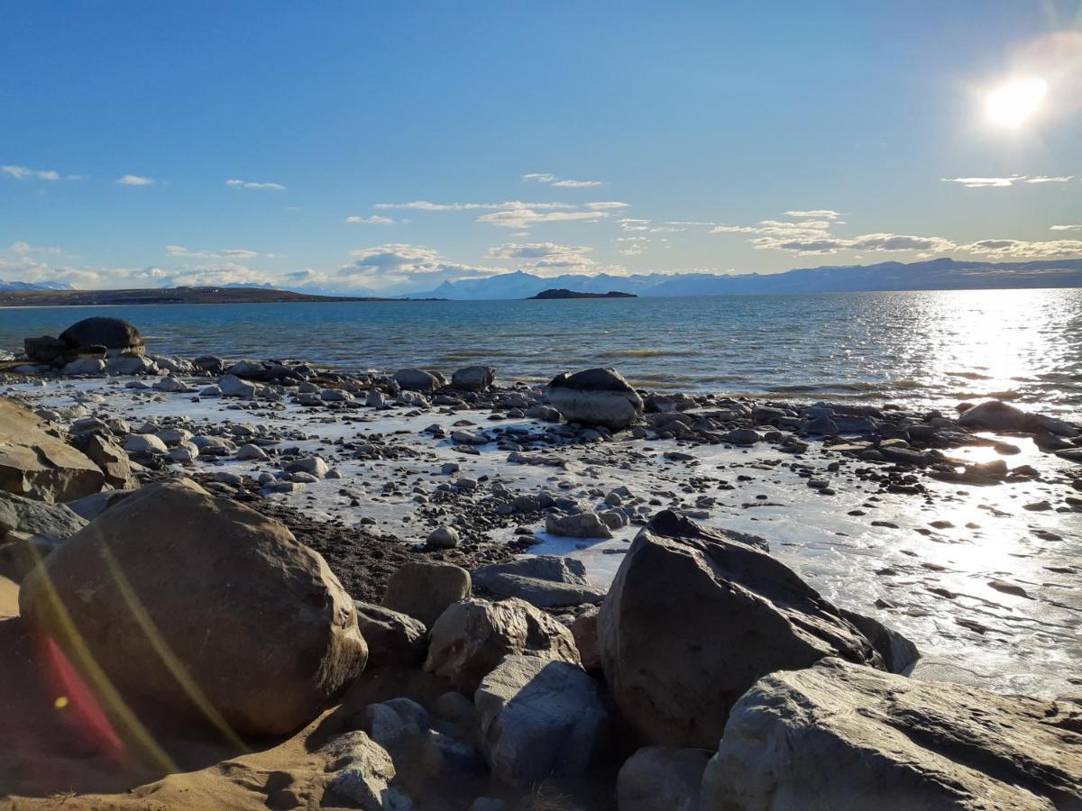 Casa A Estrenar! A 5 Minutos De La Terminal De Omnibus Y Muy Cerca Del Centro! Villa El Calafate Dış mekan fotoğraf